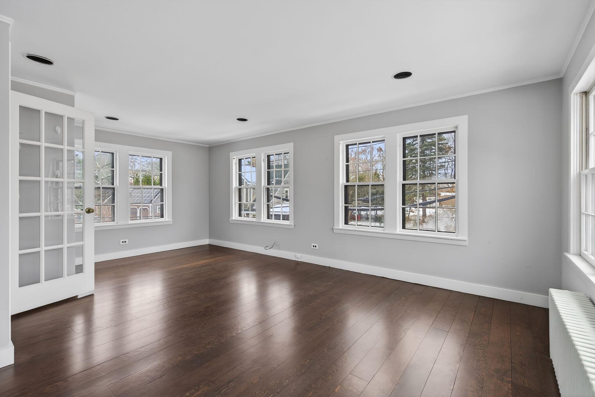 1157 Shore Road Cape Elizabeth ME 04107