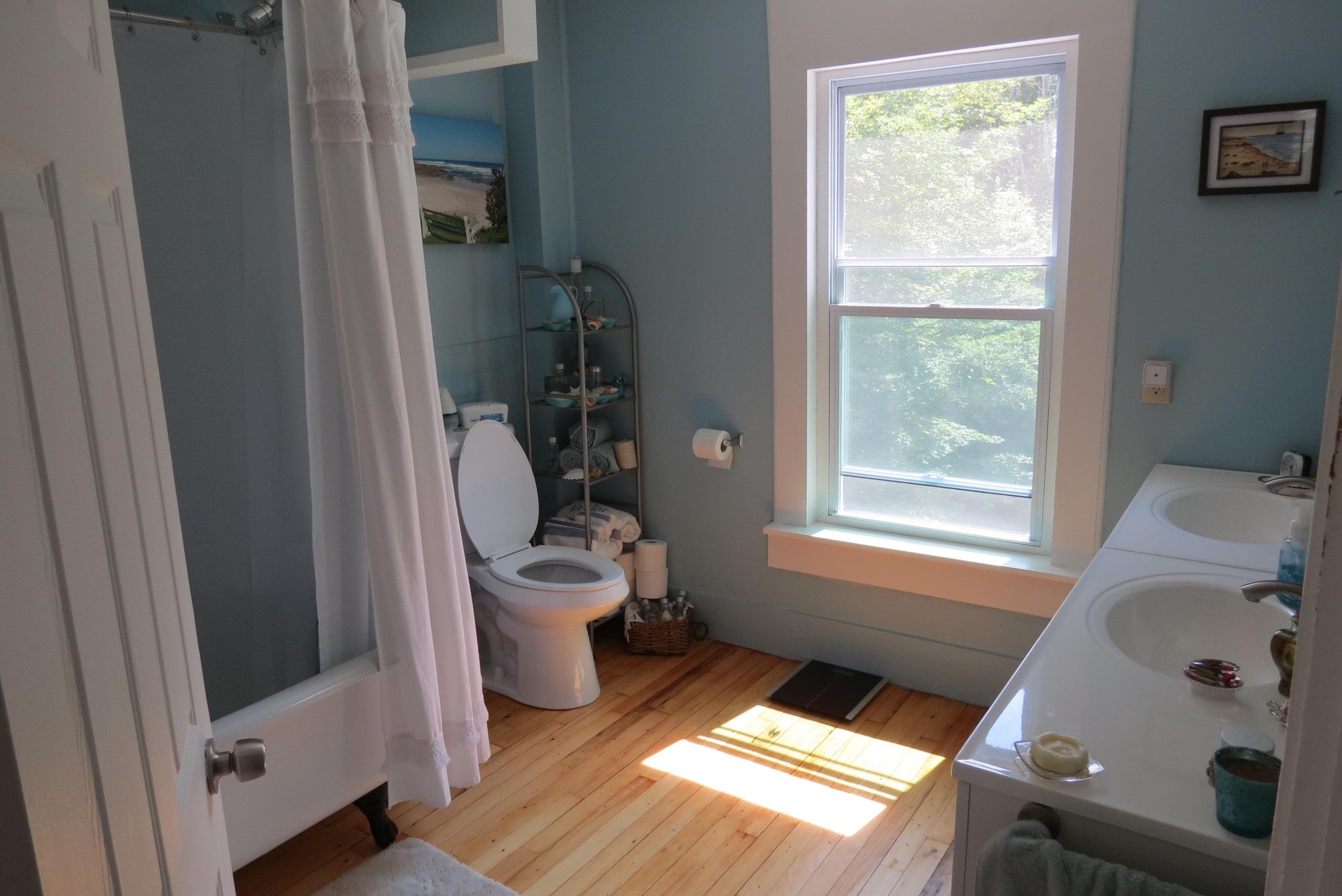 137 Lawrence Street Dover-foxcroft ME 04426