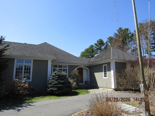 107 Lindsay Road York ME 03909