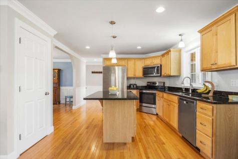 17 Shiers Meadow Drive Gorham ME 04038