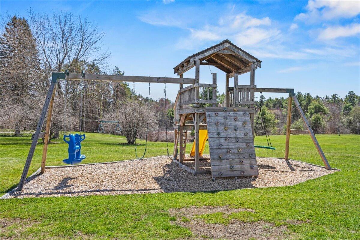 17 Shiers Meadow Drive Gorham ME 04038