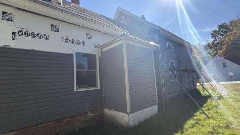 87 Spring Street Gardiner ME 04345