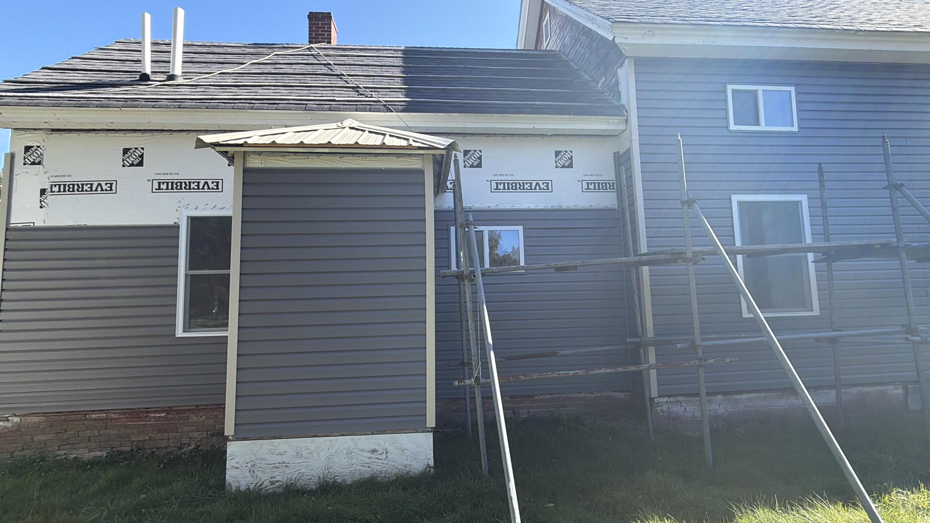 87 Spring Street Gardiner ME 04345