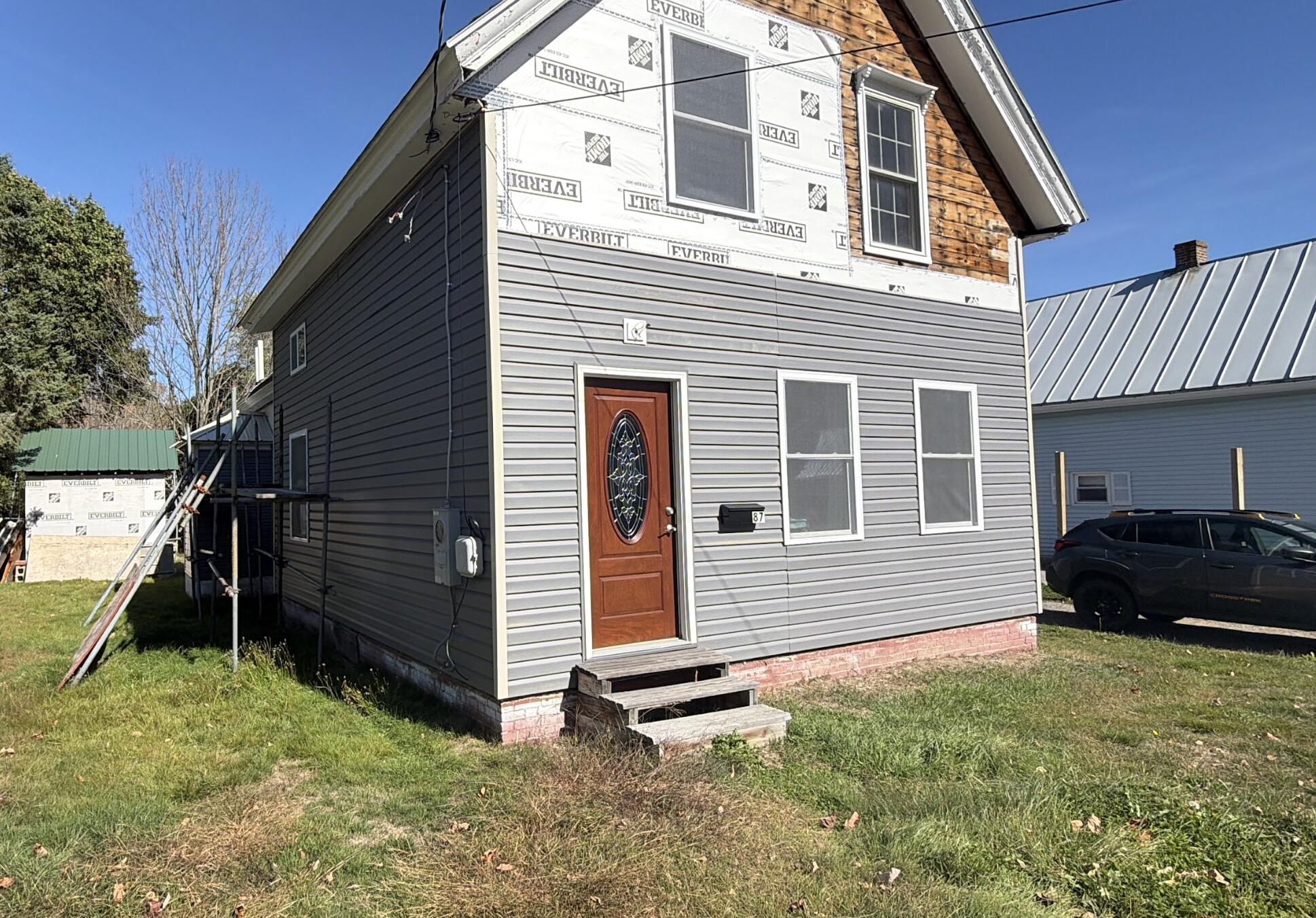 87 Spring Street Gardiner ME 04345