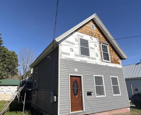 87 Spring Street Gardiner ME 04345