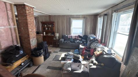 87 Spring Street Gardiner ME 04345