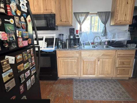 87 Spring Street Gardiner ME 04345