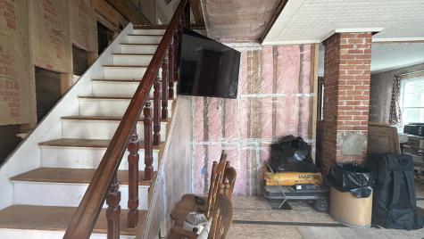 87 Spring Street Gardiner ME 04345