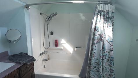 87 Spring Street Gardiner ME 04345