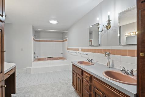 119 Highlands Farm Road Yarmouth ME 04096