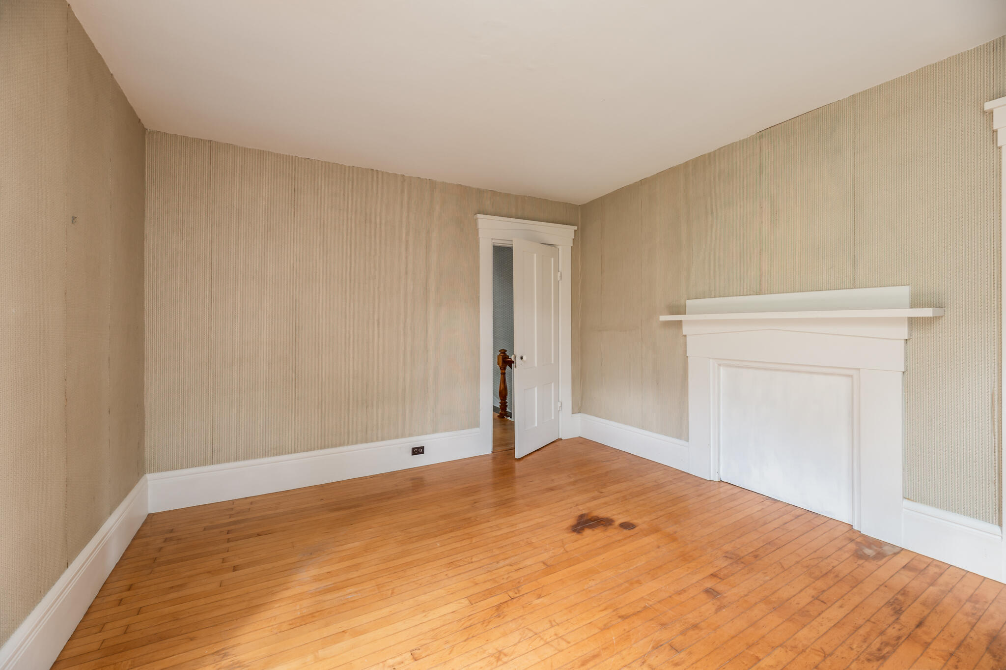 205 Main Street Winterport ME 04496