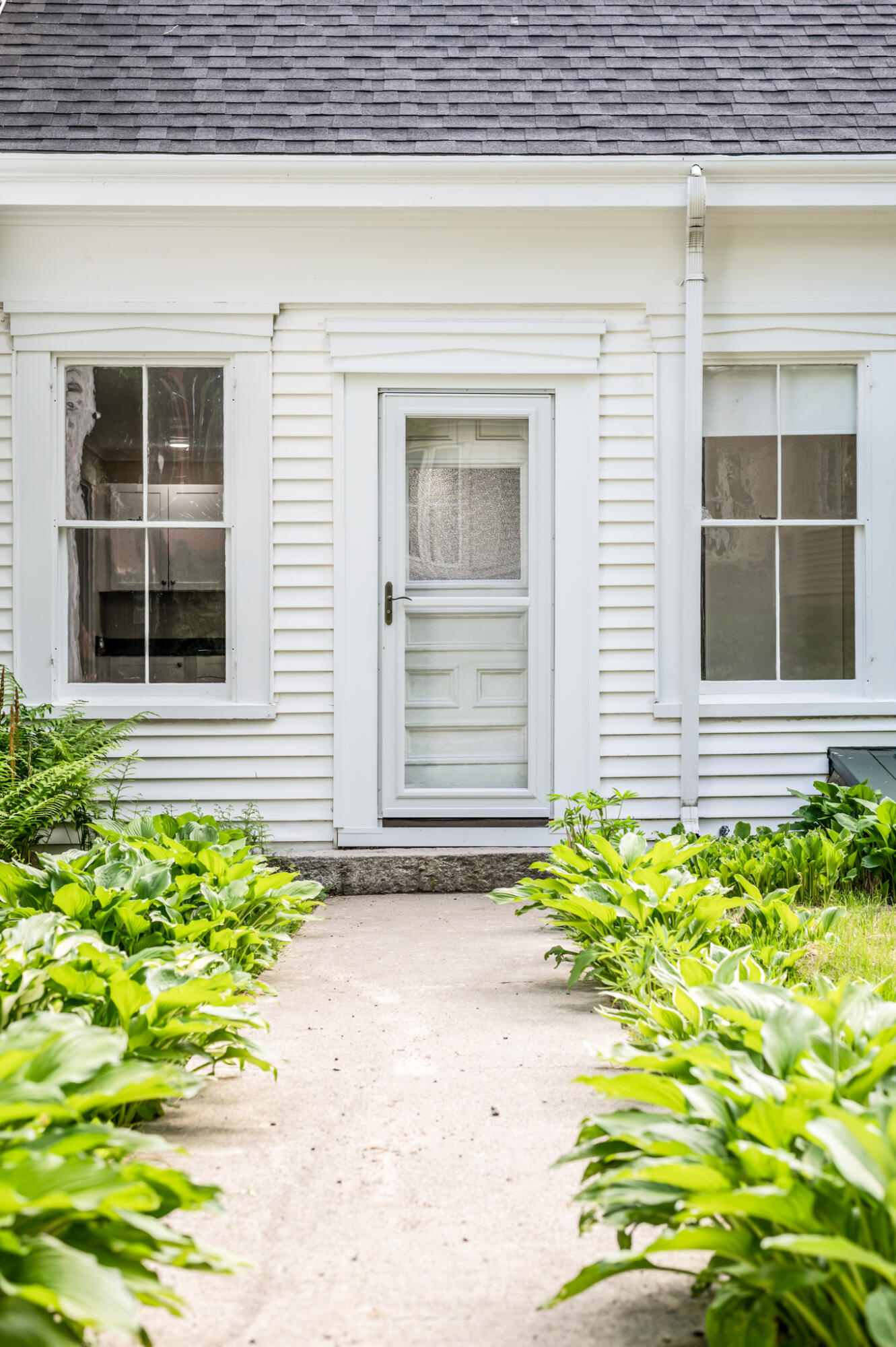 205 Main Street Winterport ME 04496