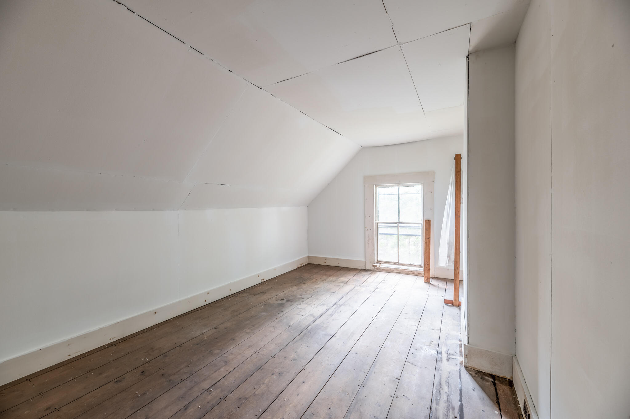 205 Main Street Winterport ME 04496