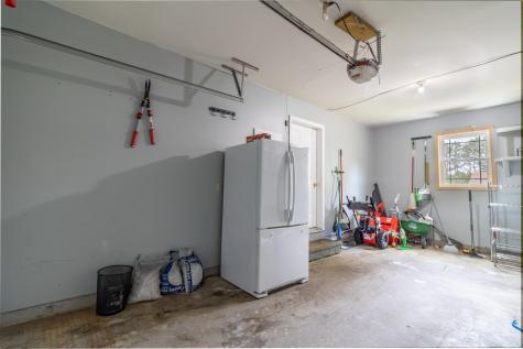 95 Yankee Avenue Bangor ME 04401