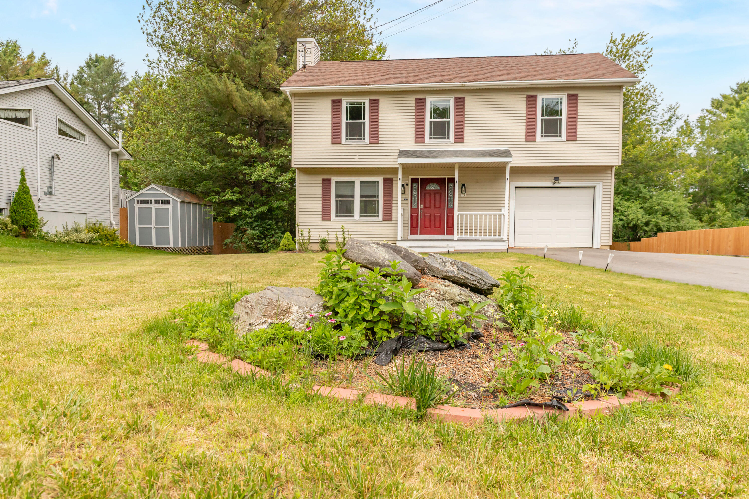 95 Yankee Avenue Bangor ME 04401