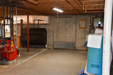 720 Pottle Hill Road Minot ME 04258