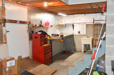 720 Pottle Hill Road Minot ME 04258