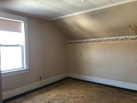431 East Avenue Lewiston ME 04240