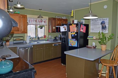 13 Hazen Street Norway ME 04268