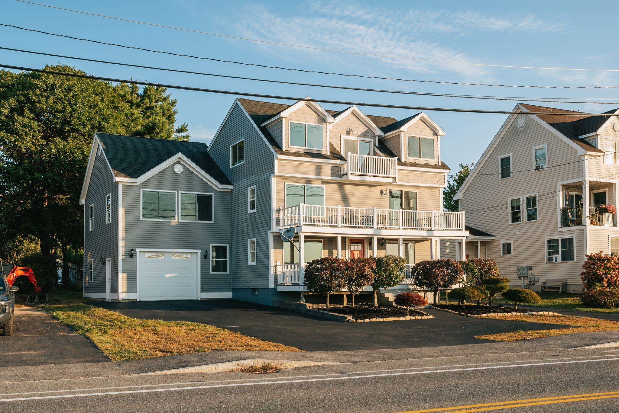 242 Veranda Street Portland ME 04103