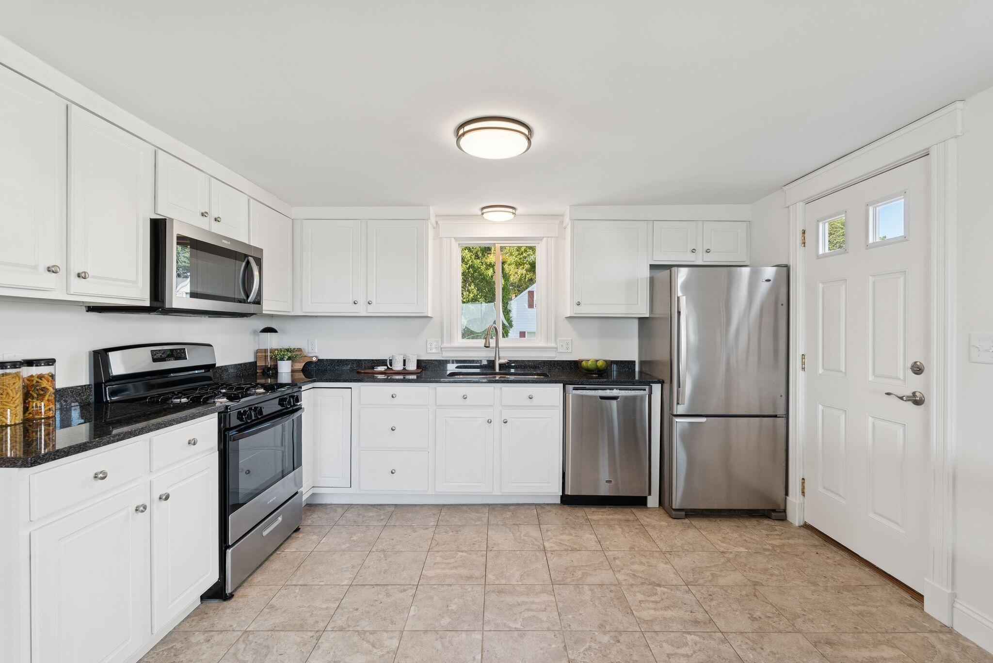 242 Veranda Street Portland ME 04103