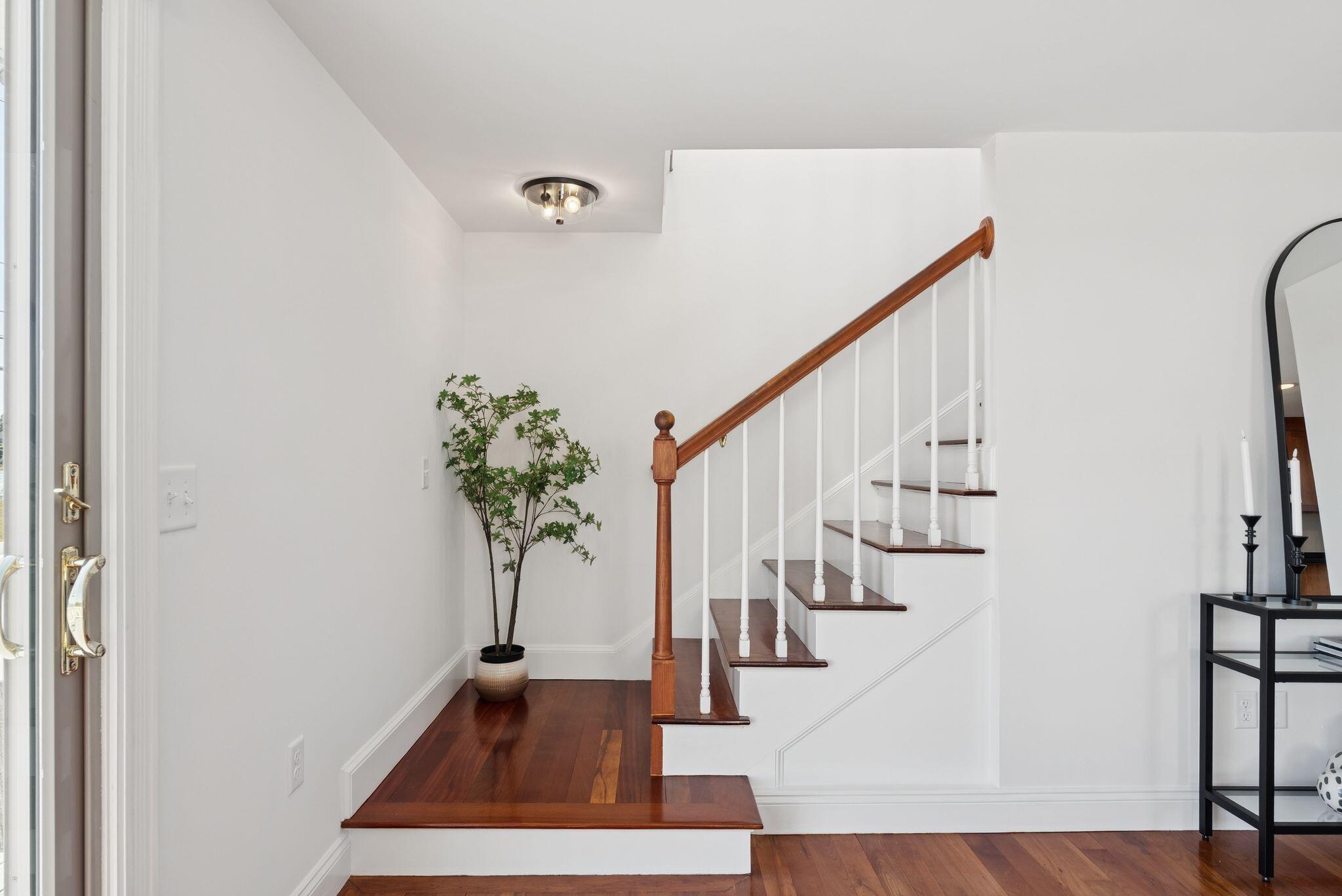 242 Veranda Street Portland ME 04103