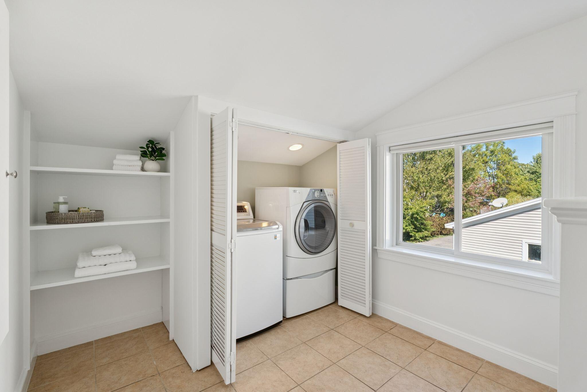 242 Veranda Street Portland ME 04103