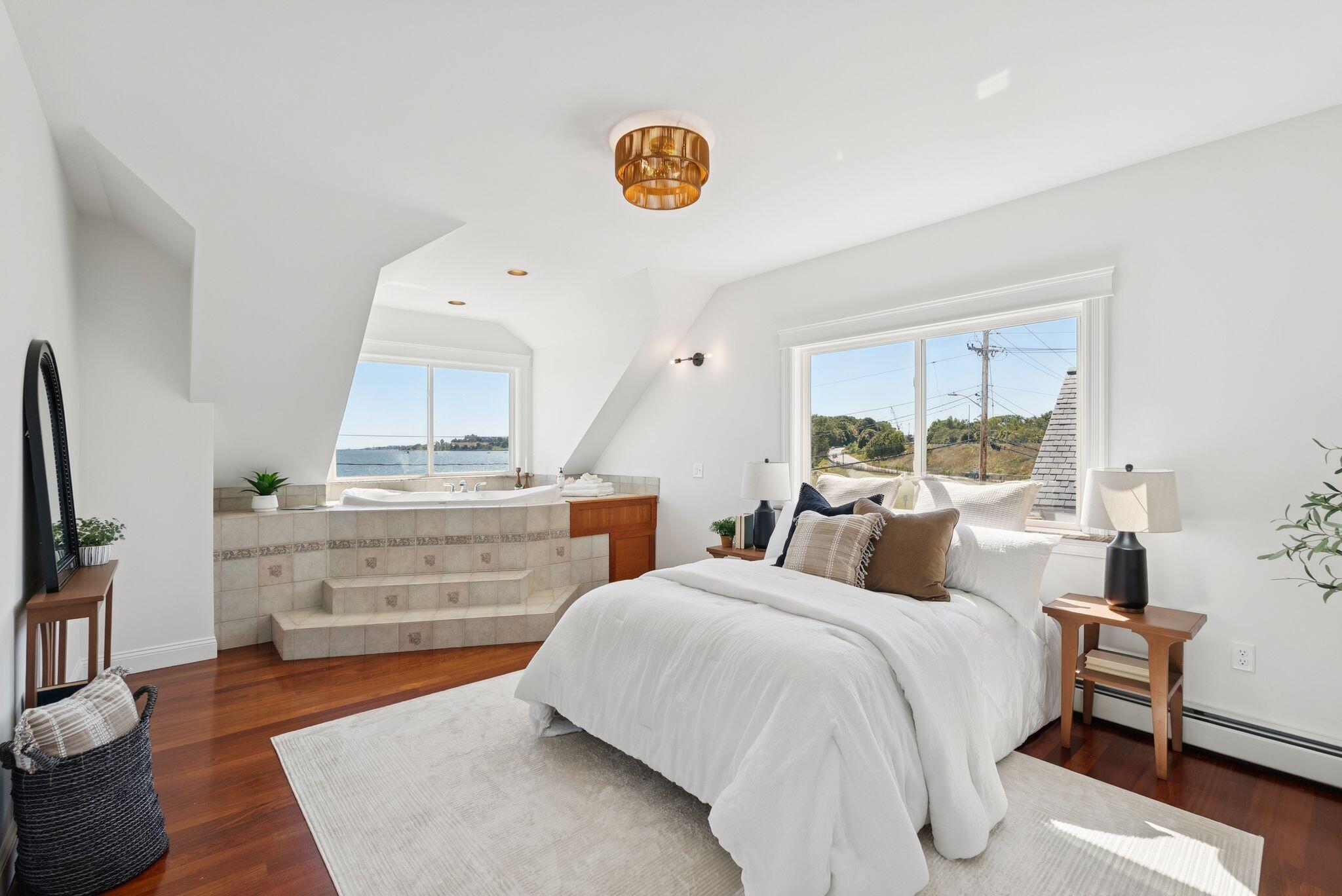 242 Veranda Street Portland ME 04103