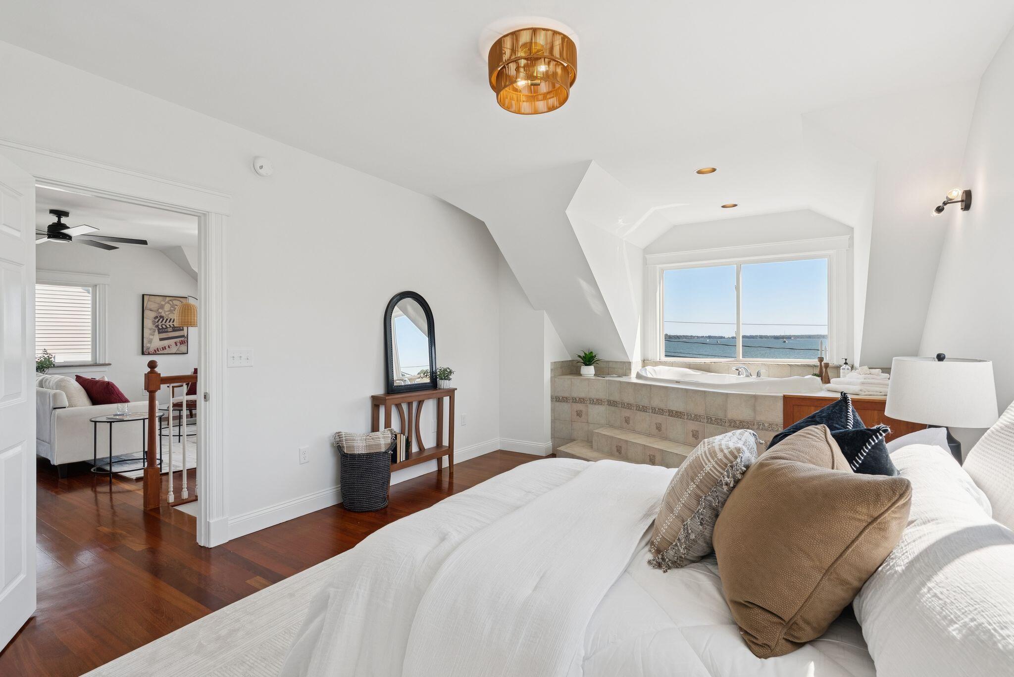 242 Veranda Street Portland ME 04103