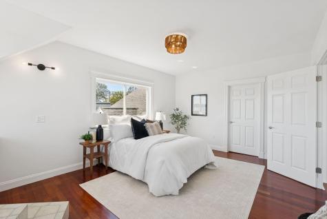 242 Veranda Street Portland ME 04103