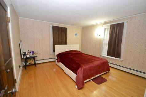 744 Hammond Street Bangor ME 04401