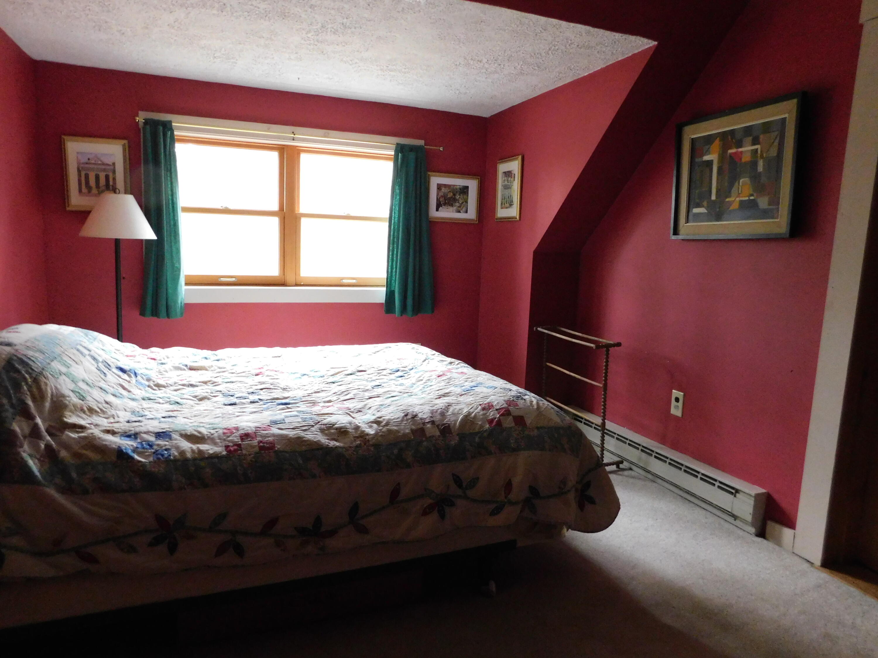 15 Lakeview Drive New Gloucester ME 04260