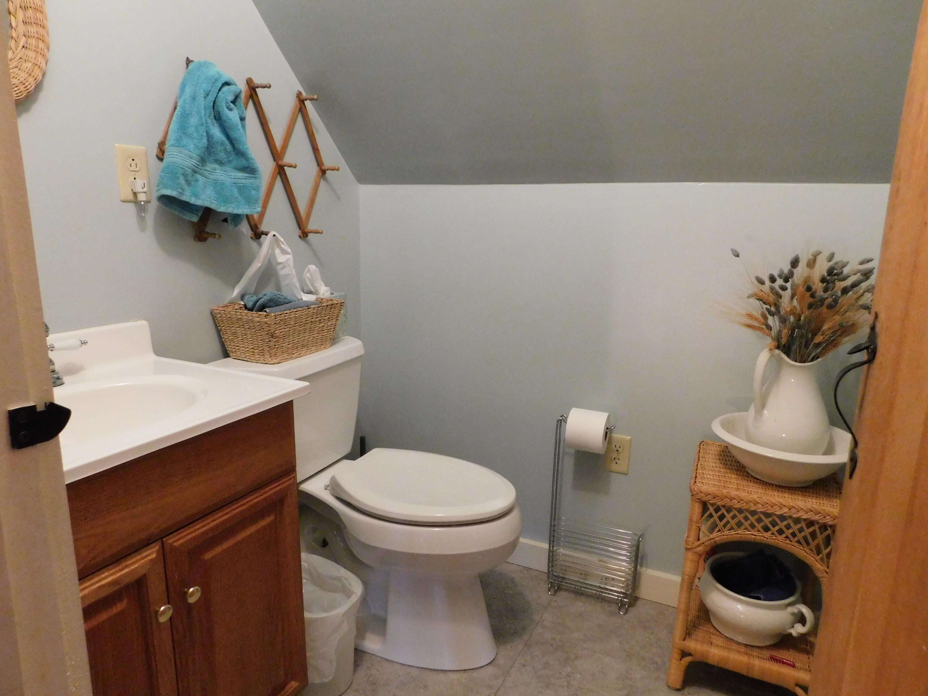 15 Lakeview Drive New Gloucester ME 04260