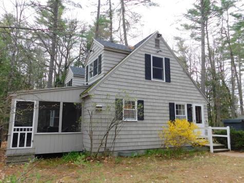 15 Lakeview Drive New Gloucester ME 04260