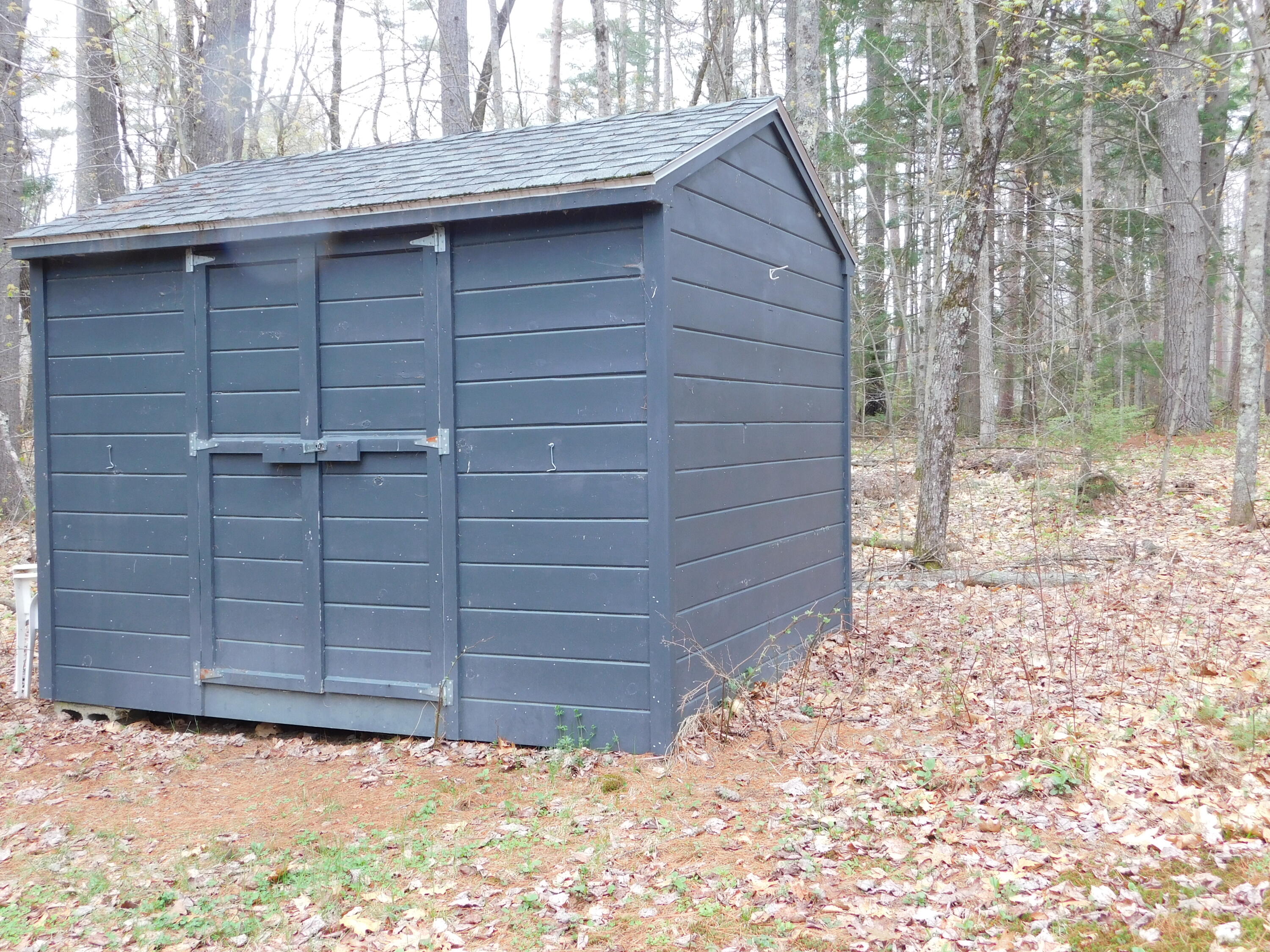 15 Lakeview Drive New Gloucester ME 04260