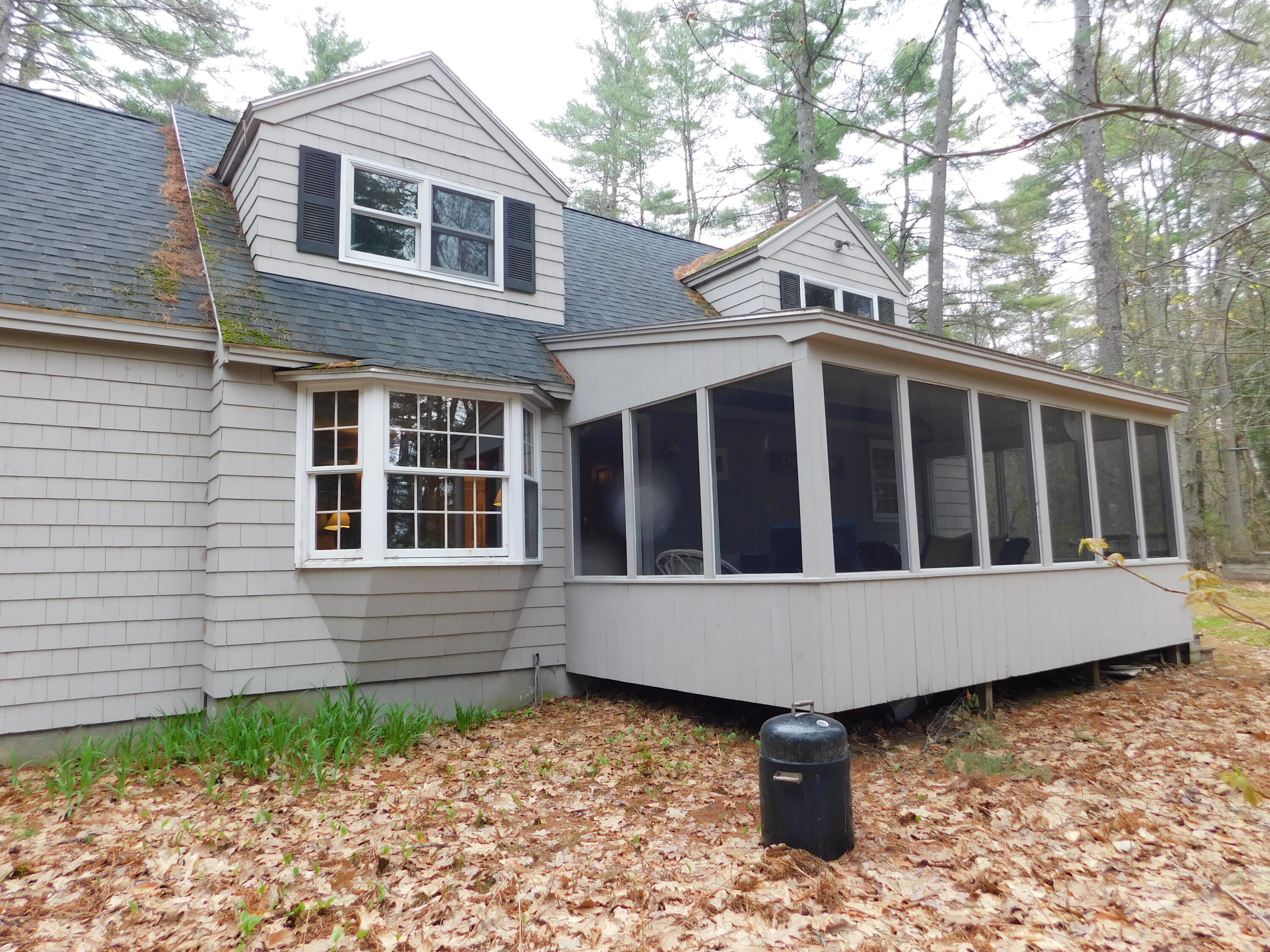 15 Lakeview Drive New Gloucester ME 04260