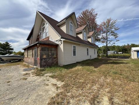 1804 Main Road Greenbush ME 04418