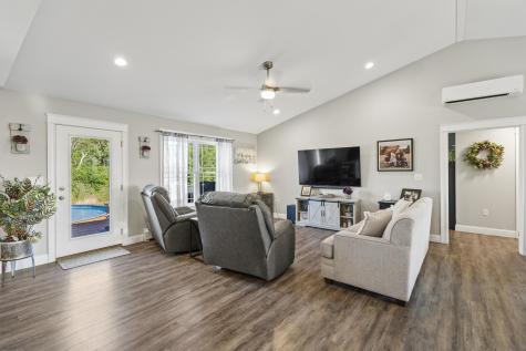 204 Edenfield Drive Hermon ME 04401