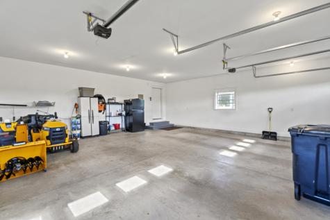 204 Edenfield Drive Hermon ME 04401