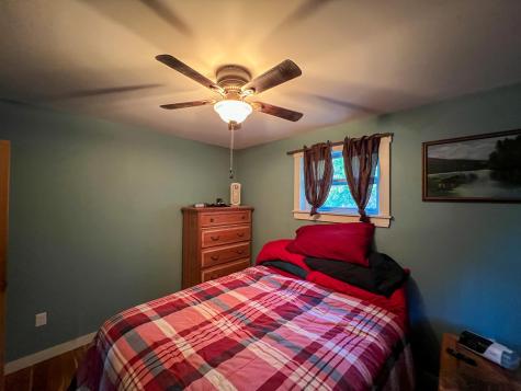 60 Hydes Way Palermo ME 04354