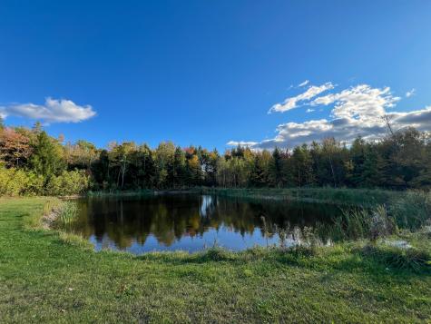 60 Hydes Way Palermo ME 04354