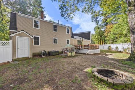 19 Old Alewive Road Kennebunk ME 04043
