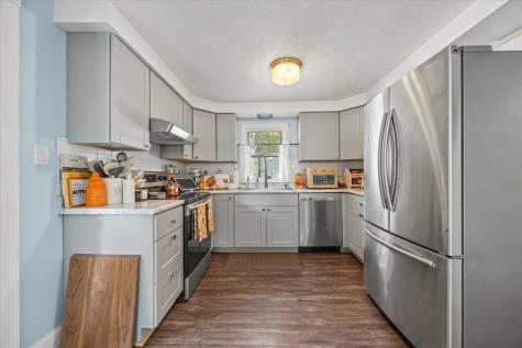 19 Old Alewive Road Kennebunk ME 04043