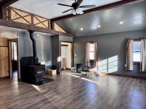 12 Ruby Way Kingfield ME 04097