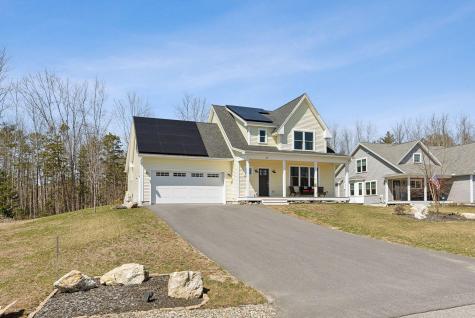 27 Beacon Drive Brunswick ME 04011