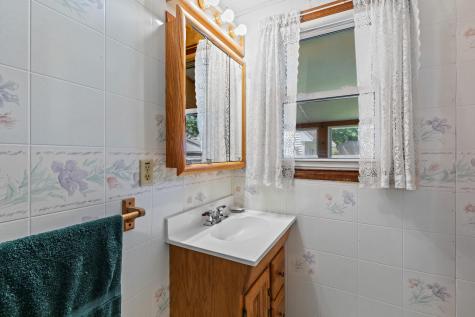 48 Hall Street South Portland ME 04106