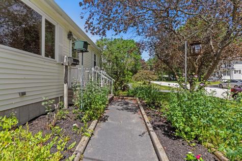 48 Hall Street South Portland ME 04106