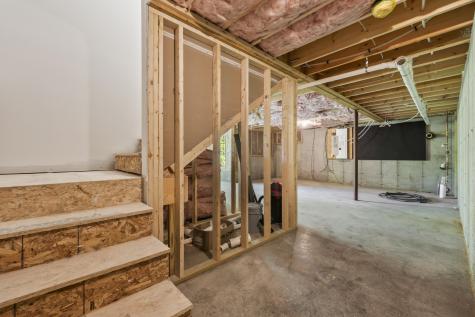 56 Woodbrey Lane Standish ME 04084