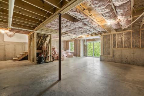 56 Woodbrey Lane Standish ME 04084