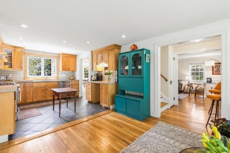 50 Oakhurst Road Cape Elizabeth ME 04107